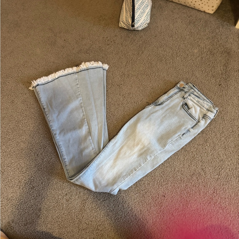 Light Blue Frayed Hem Women's Jeans